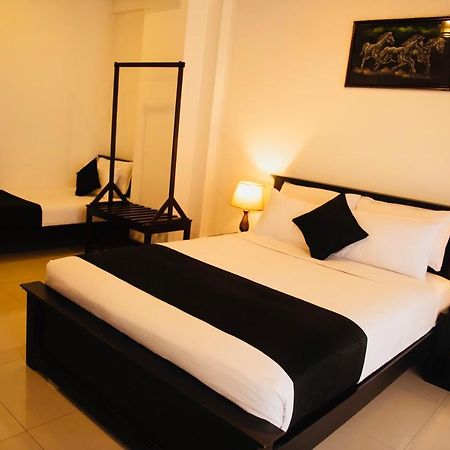 Hotel 49 Ella Extérieur photo