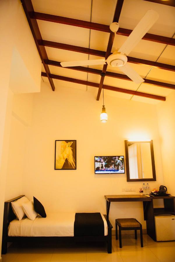 Hotel 49 Ella Extérieur photo